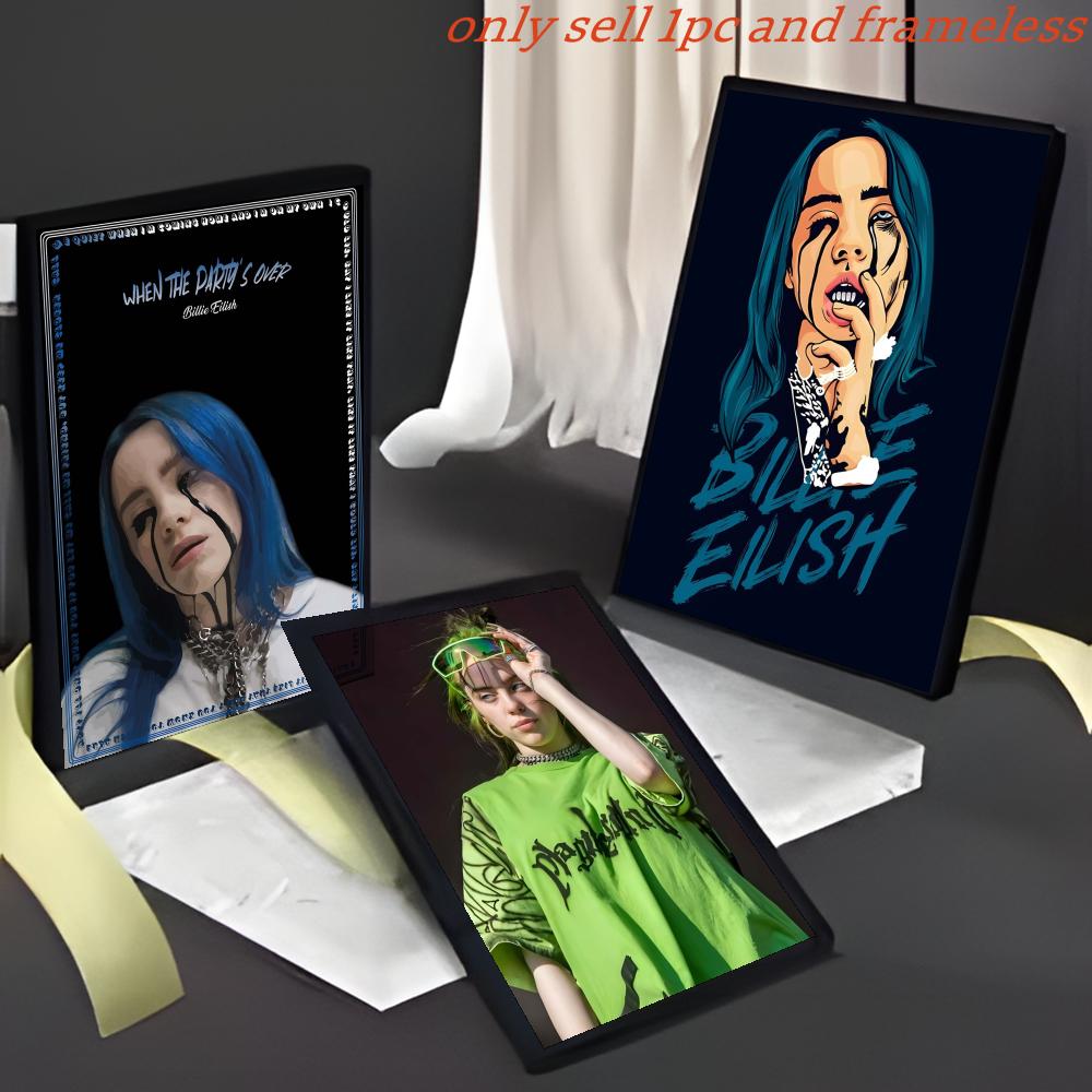 Sirens-World Famous Singer B-B - Photography History reseña y precio